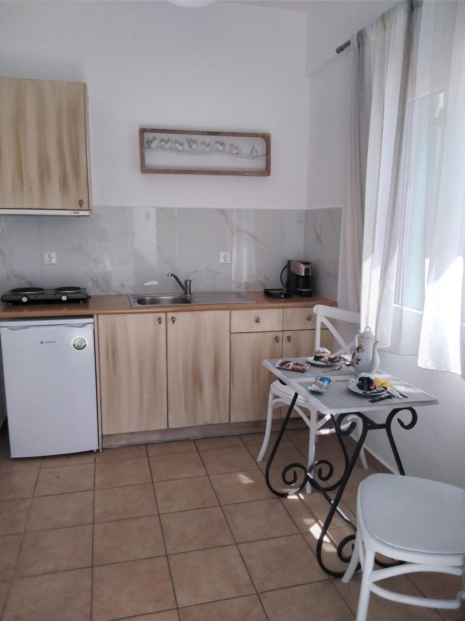 Celeste Apartments Ορνός Εξωτερικό φωτογραφία