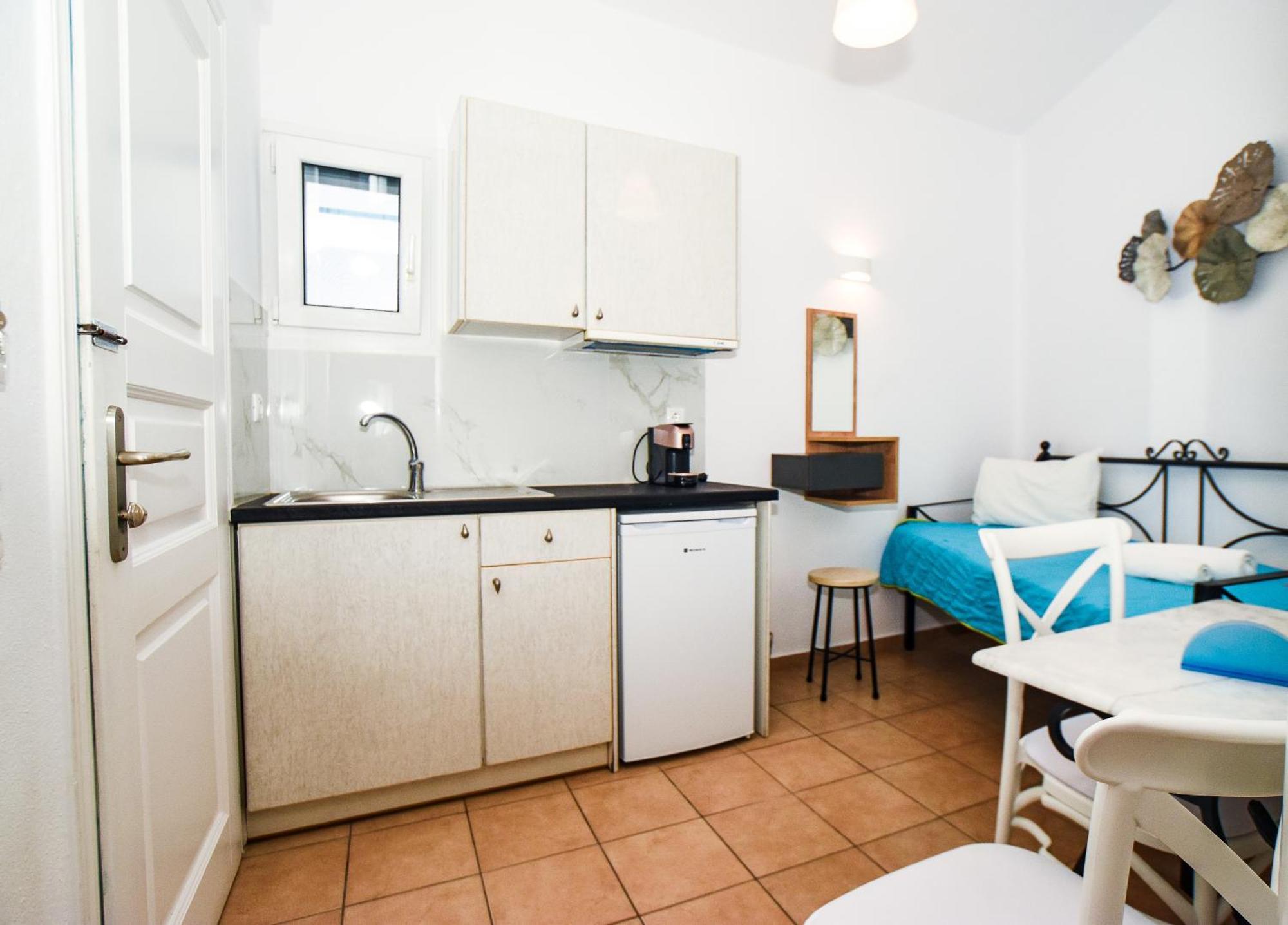Celeste Apartments Ορνός Εξωτερικό φωτογραφία
